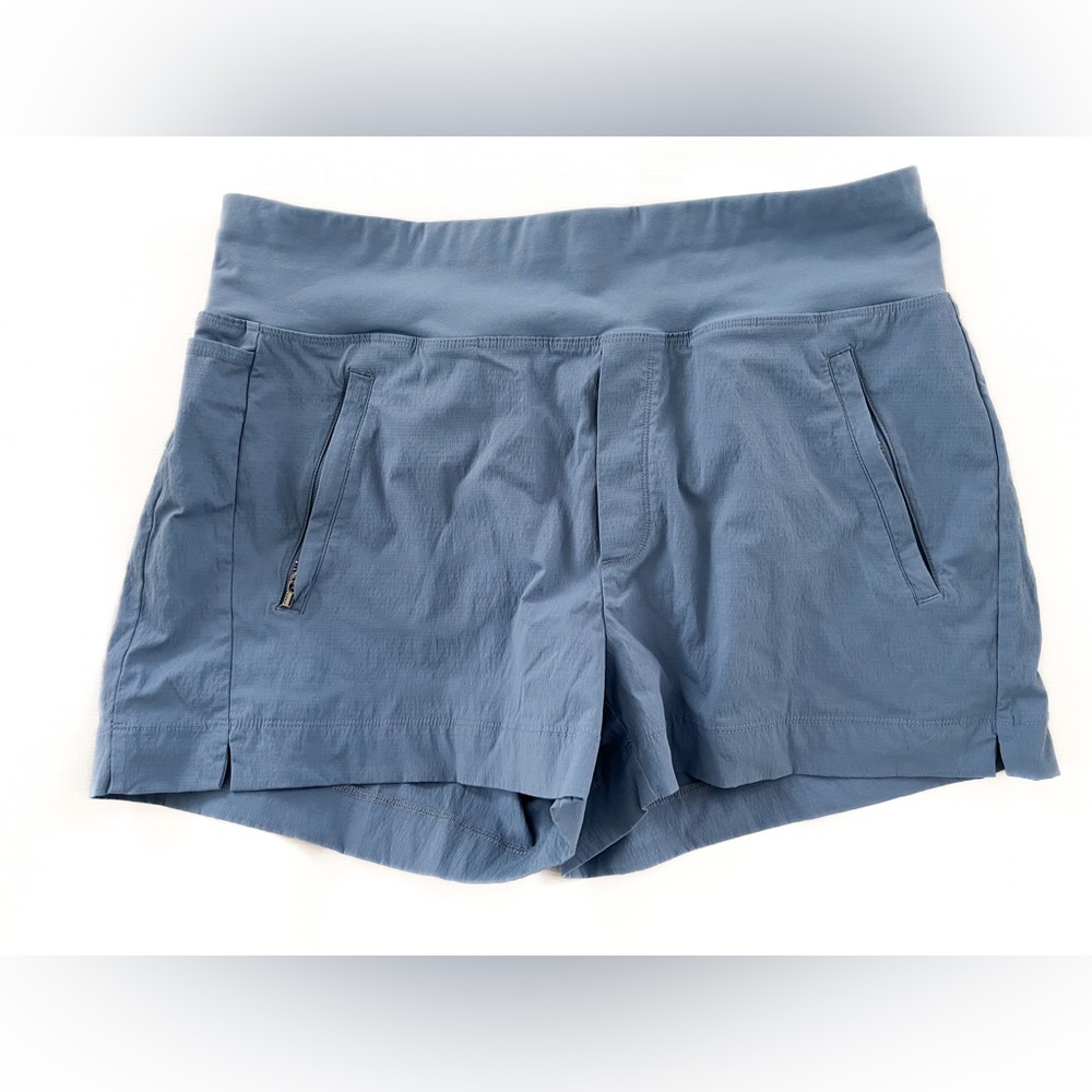 Athleta Trekkie North Short, running/hiking shorts blue, like new size 12